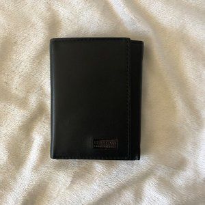 New Men's REACTION Genuine Leather Wallet by Kenneth Cole